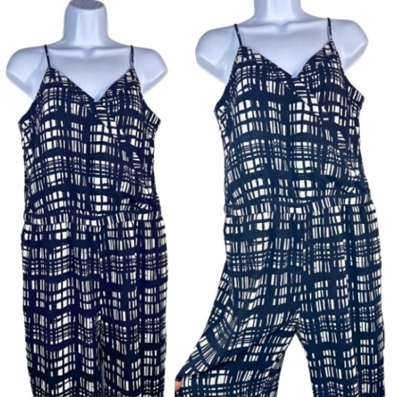 MADEWELL Navy & White Brushstroke Plaid Faux Wrap Cami Jumpsuit Size M - Picture 11 of 12